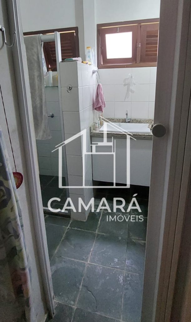 Casa em condomínio Km 11 de Aldeia